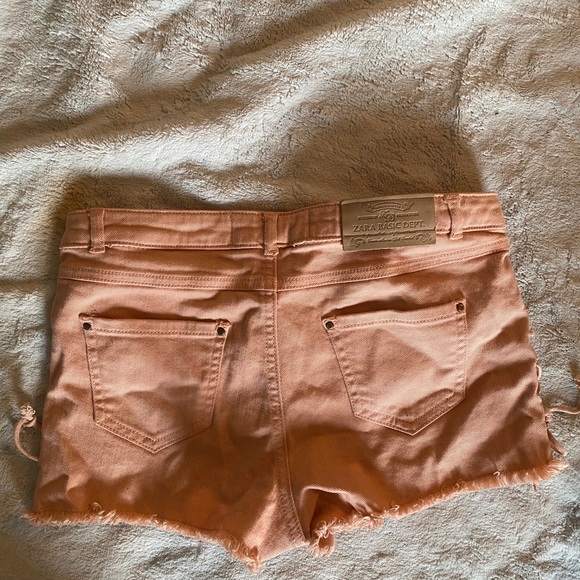 Zara shorts - Picture 3 of 3